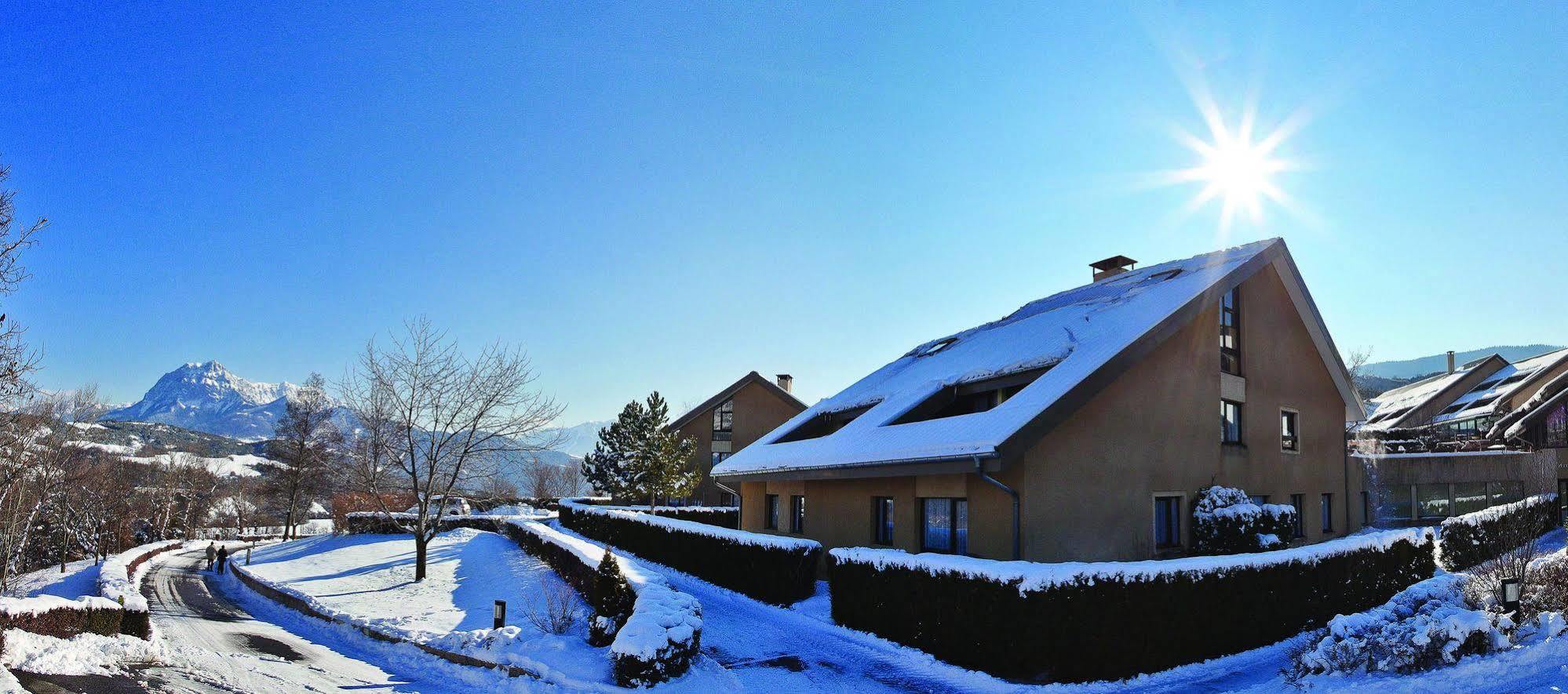 Club Vacances Bleues Les Horizons Du Lac Шорж Экстерьер фото